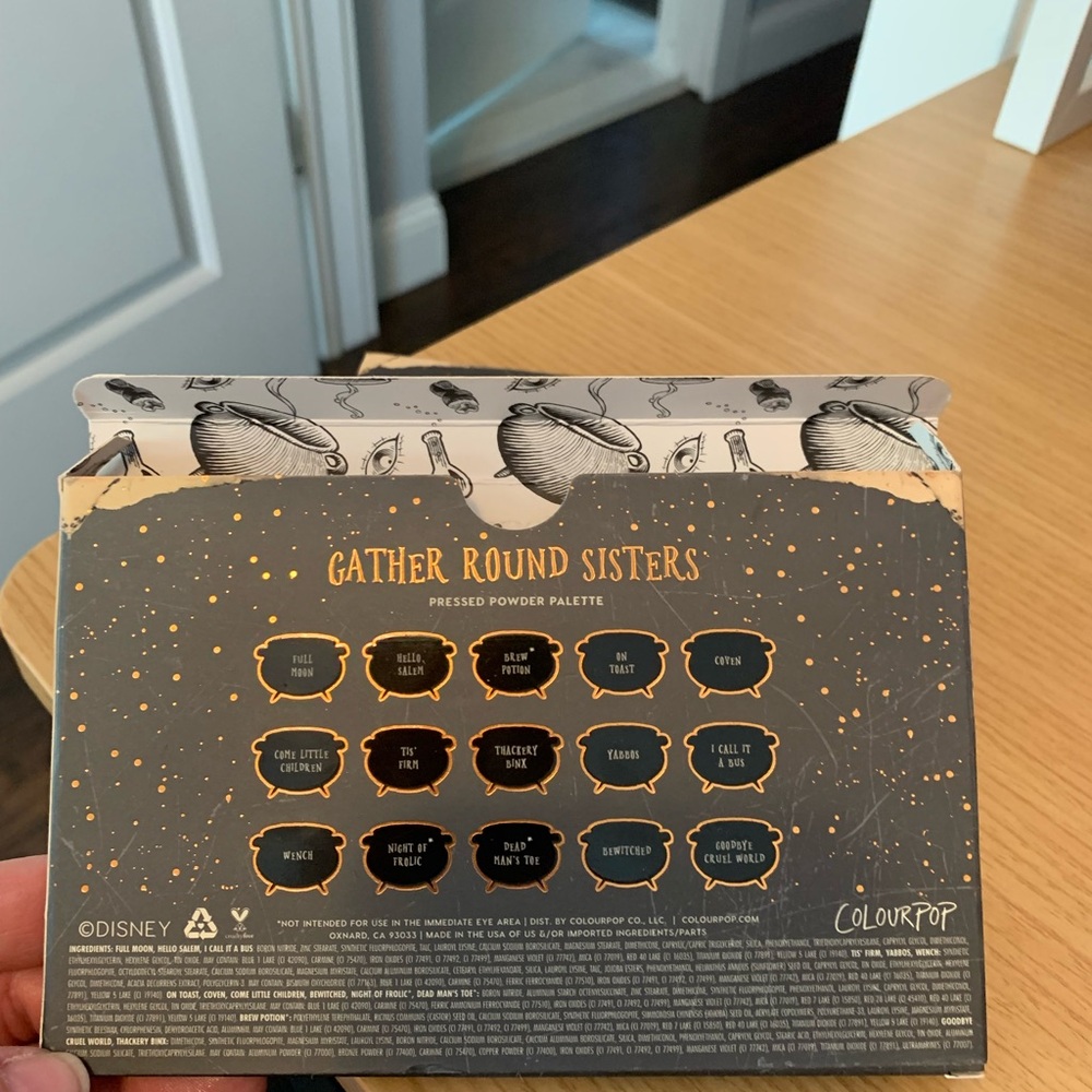 ColourPop Hocus Pocus, Gather Round Sisters, pressed powder palette - Picture 6 of 11